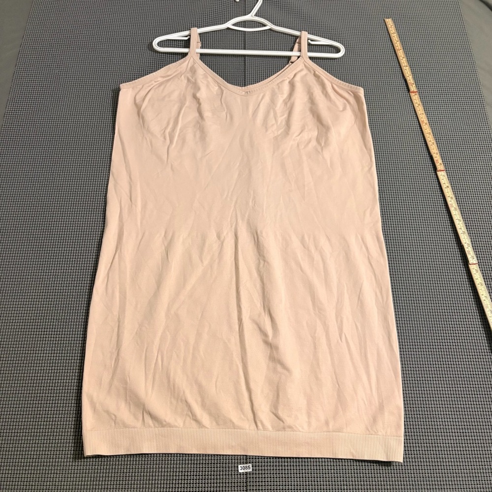 Torrid Curve Womens Beige Seamless V-Neck Slip Size 4